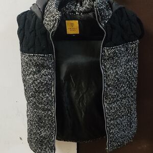 Prince & Fox Black Jacket with Yellow Brand Patch